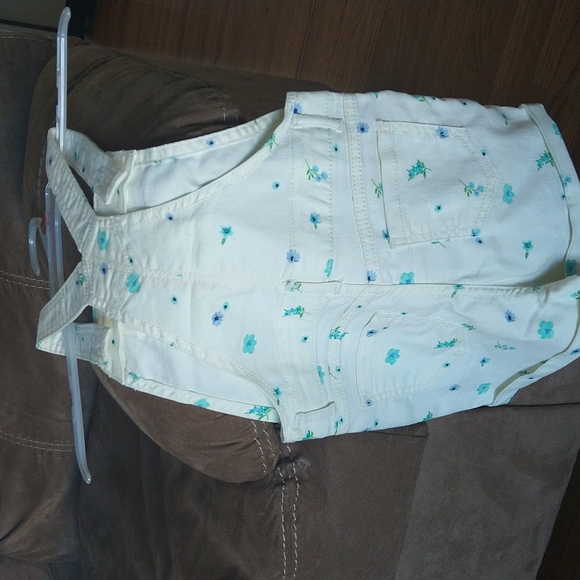 Jumpsuits - Picture 7 of 12